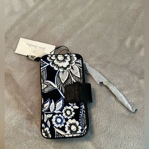 Vera Bradley RFID Smartphone Wristlet